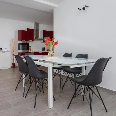 House Medici Apartmán Mimice