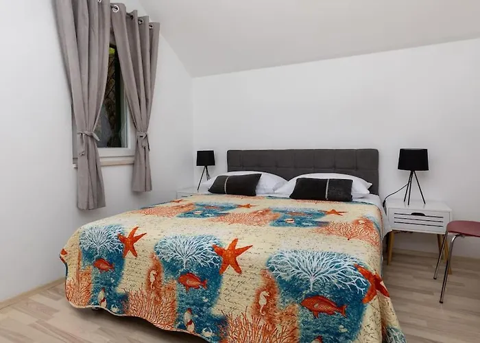 House Medici * Mimice